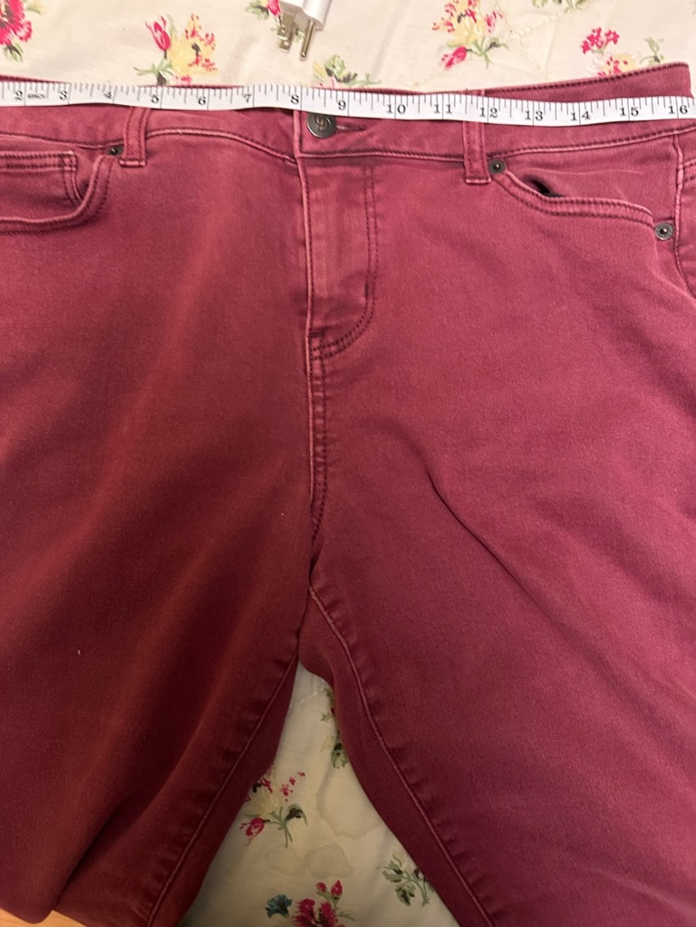 Dress Barn High-Rise Jeans in Dusty Rose - Picture 6 of 9